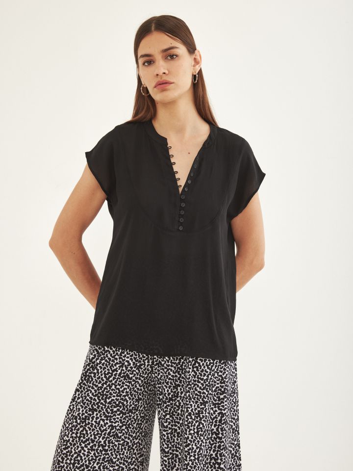 חולצה שינה PROMO בצבע שחור