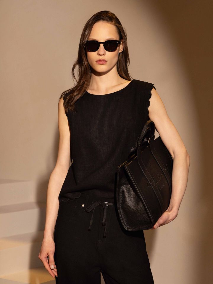 חולצה מראה פשתן גימור ריקמות בצבע שחור