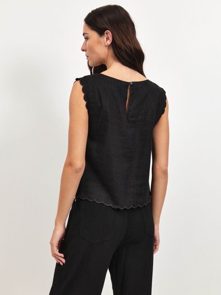 חולצה מראה פשתן גימור ריקמות בצבע שחור