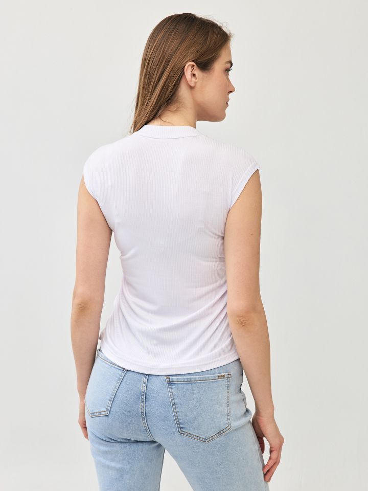 חולצה ריב  MIAMI PROMO בצבע לבן