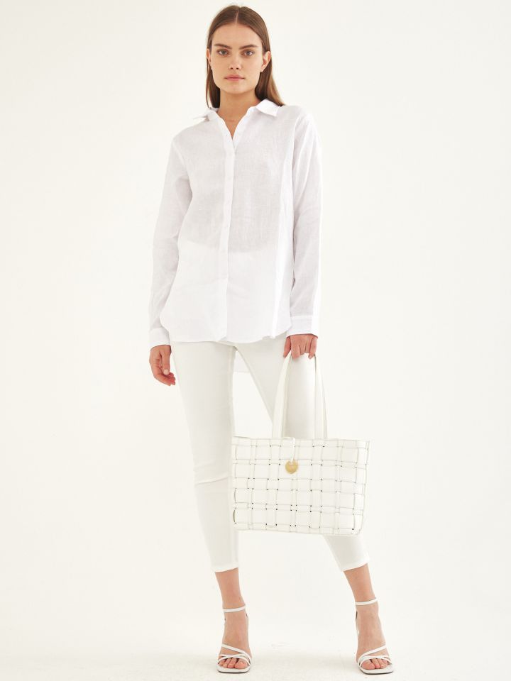 חולצה מכופתרת פישתן בצבע לבן