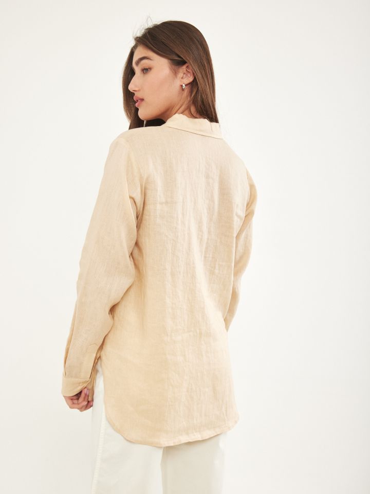 חולצה מכופתרת פישתן בצבע שנהב