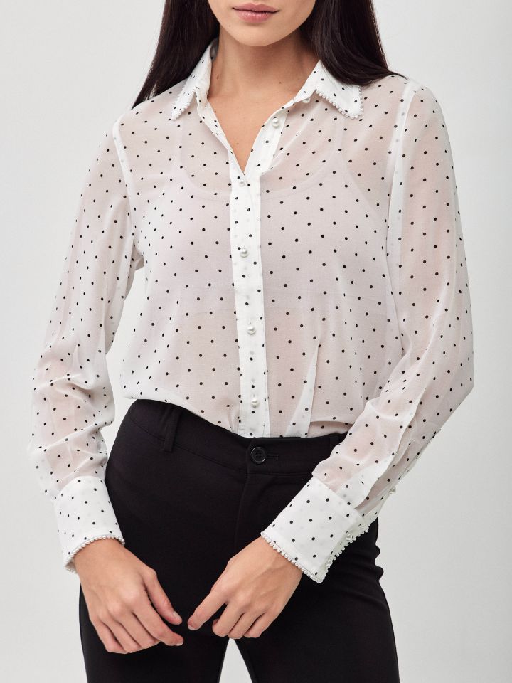 חולצה נקודות שילוב דמוי פנינים בצבע אופוויט