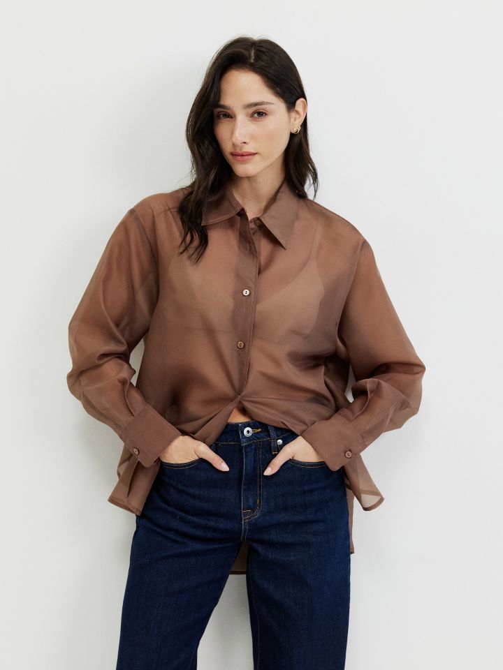 חולצה אורגנזה בצבע פשתן