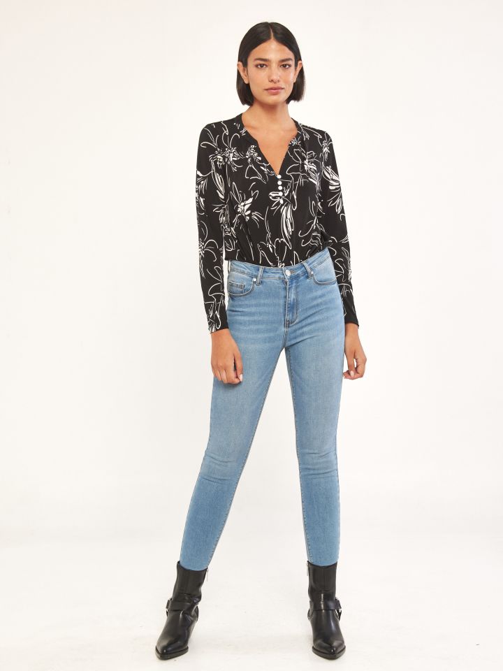 חולצה דפוס שינה  PROMO בצבע שחור