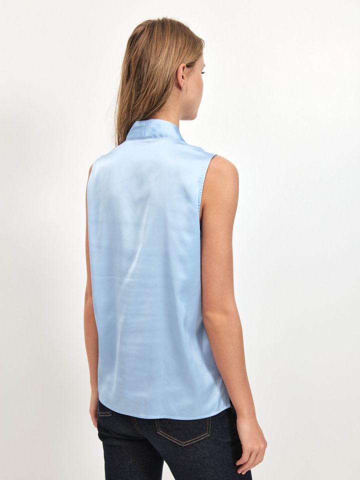 חולצה סטן ROMI PROMO בצבע תכלת אורלי