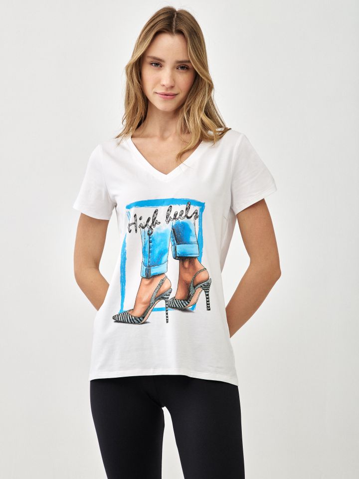 חולצה V נעליים PROMO בצבע לבן