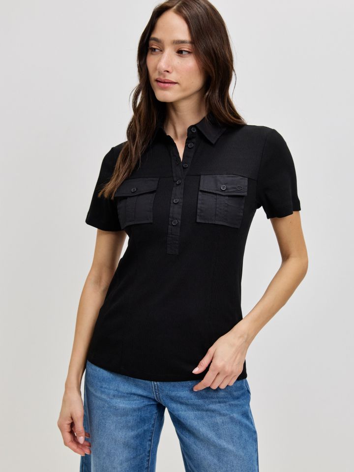 חולצה כיסים בצבע שחור