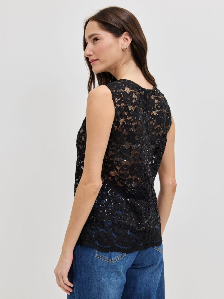 חולצה תחרה RANI בצבע שחור