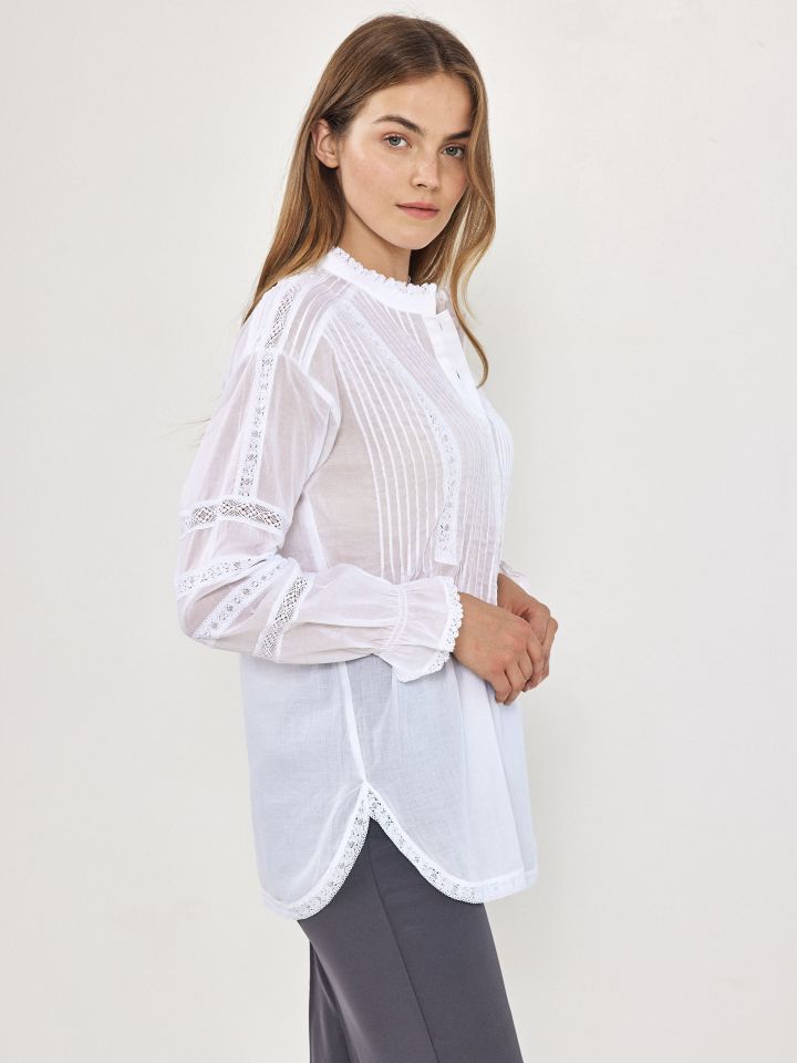 חולצה וואל נירוורים בצבע לבן