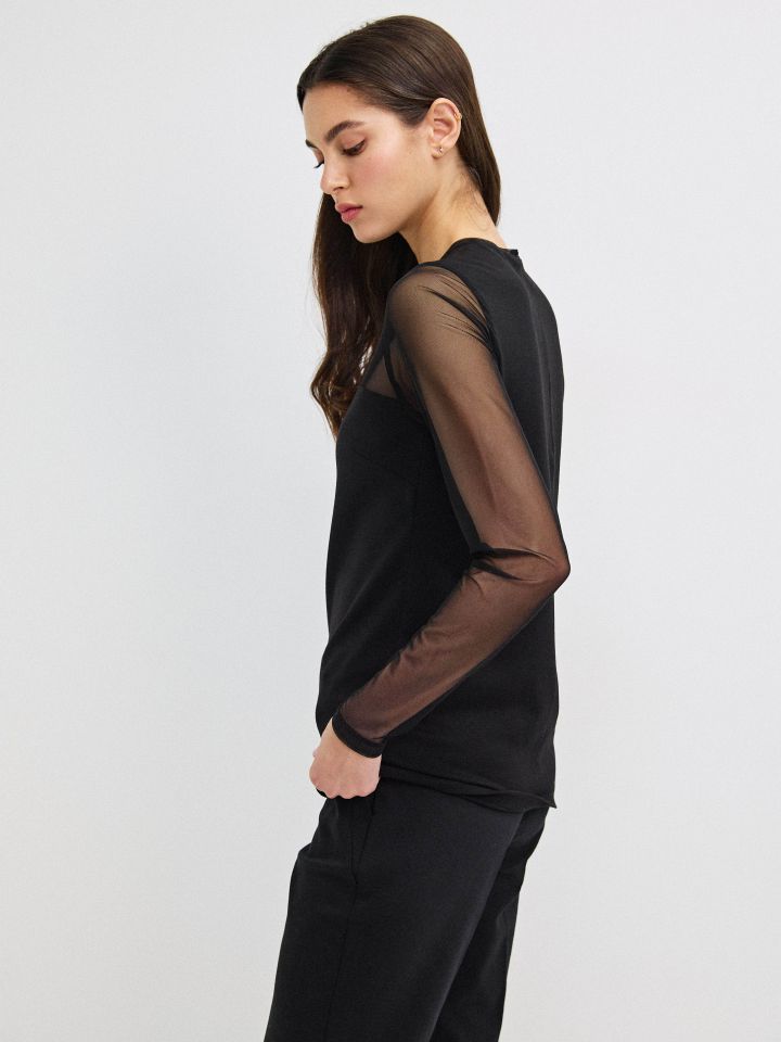 חולצה שילוב שיפון בצבע שחור