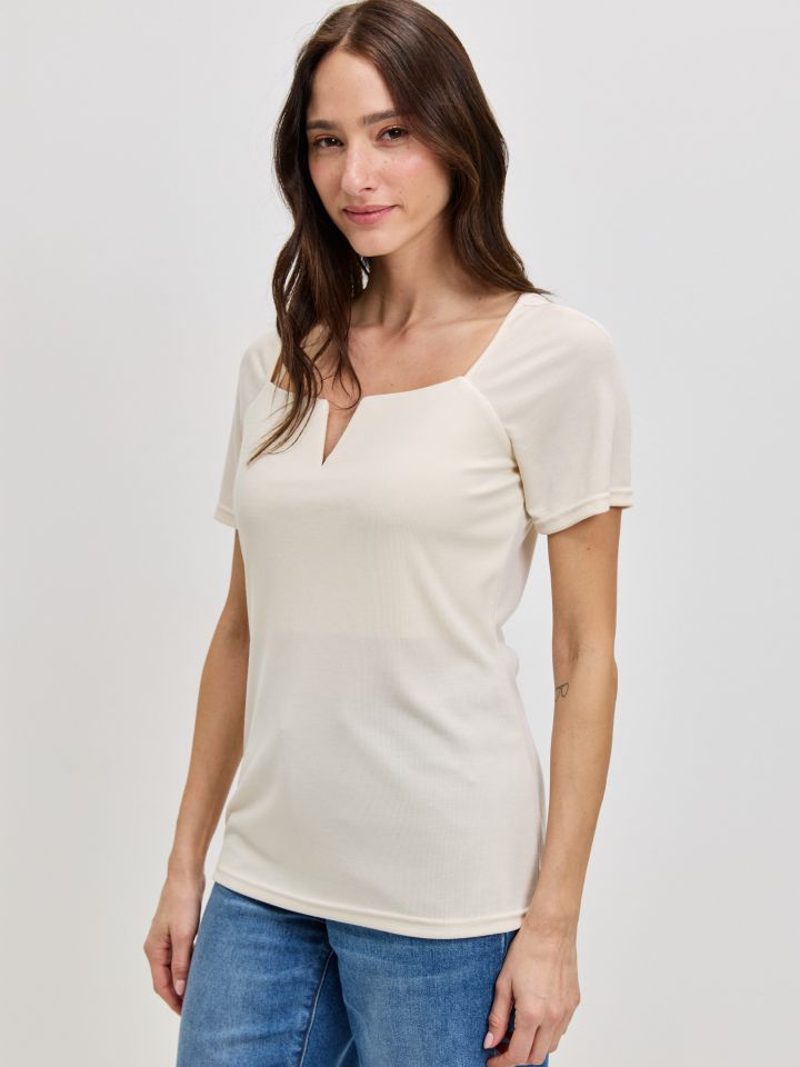 חולצה V ריב PROMO בצבע בייז’