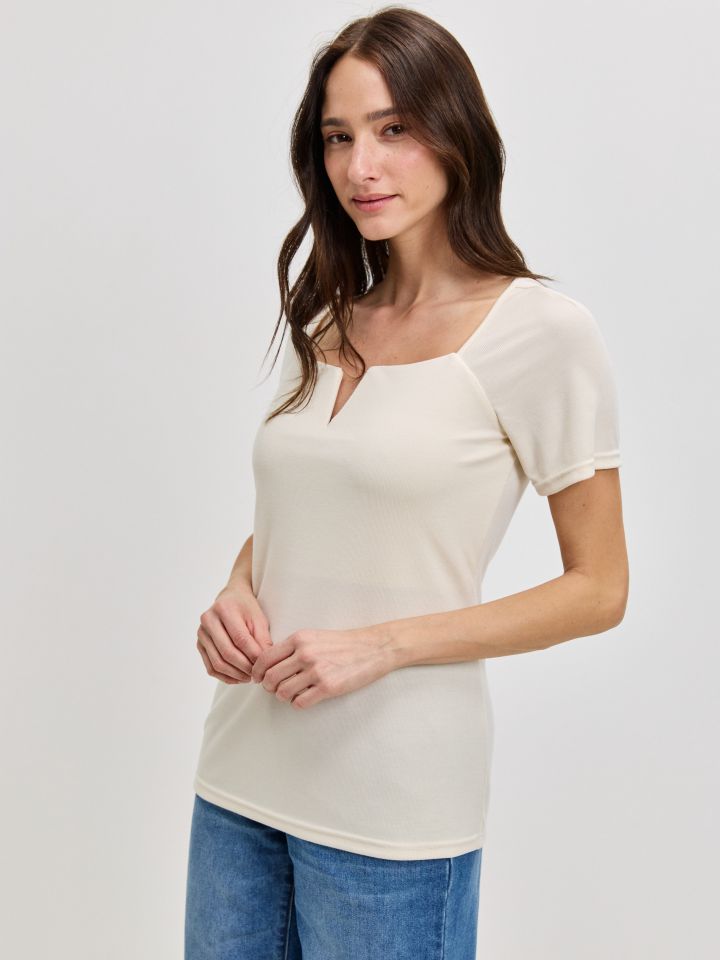 חולצה V ריב PROMO בצבע בייז’