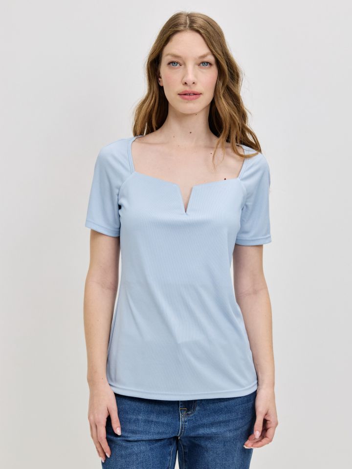 חולצה V ריב PROMO בצבע תכלת