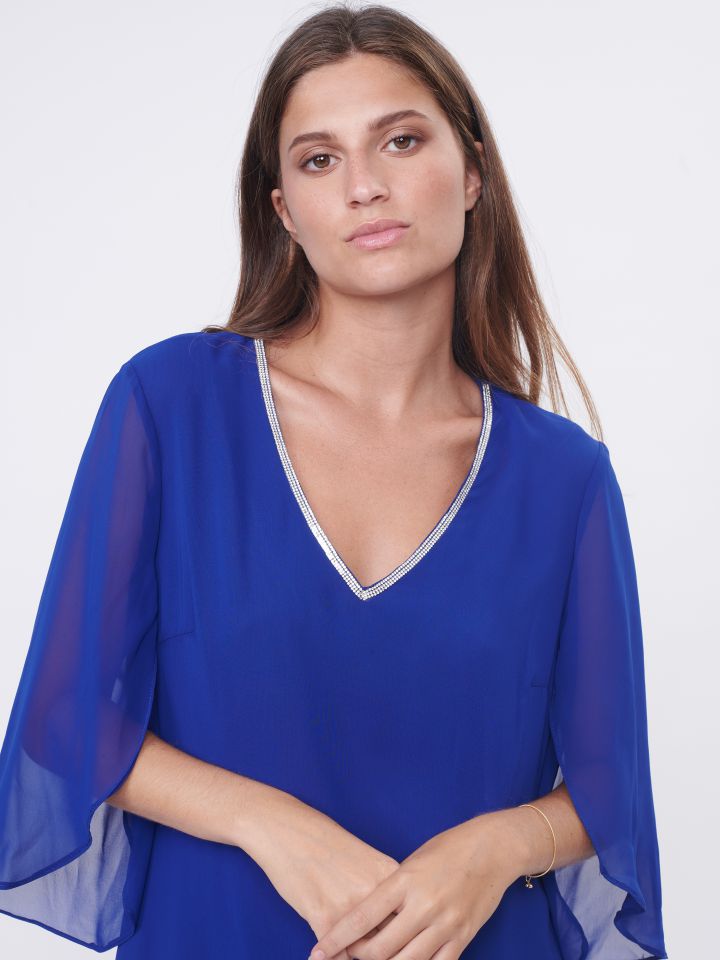 חולצה V שיפון יהלומים בצבע רויאל בינוני