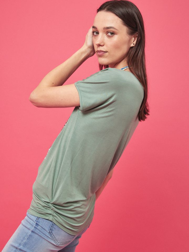 חולצה נעליים יהלומים בצבע ירוק גולברי