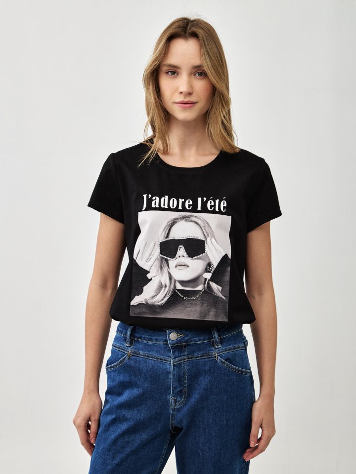 חולצה דפוס משקפיים PROMO בצבע שחור