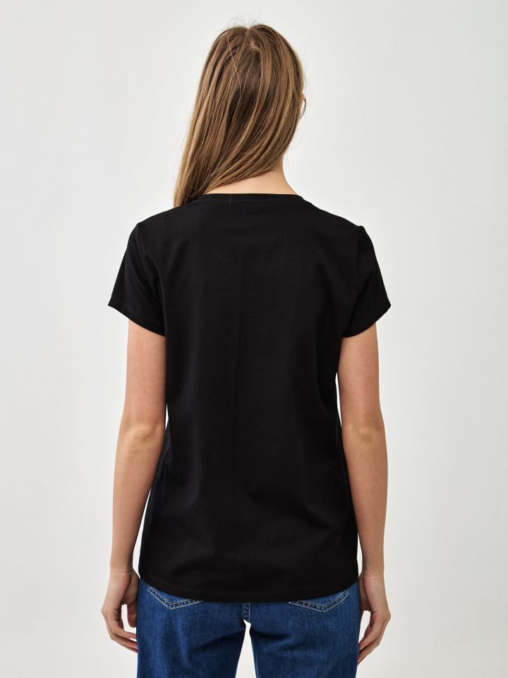 חולצה דפוס משקפיים PROMO בצבע שחור