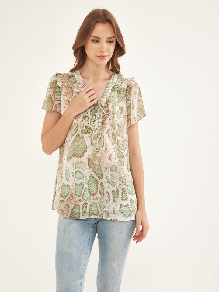 חולצה דפוס פתח שרוך בצבע ירוק