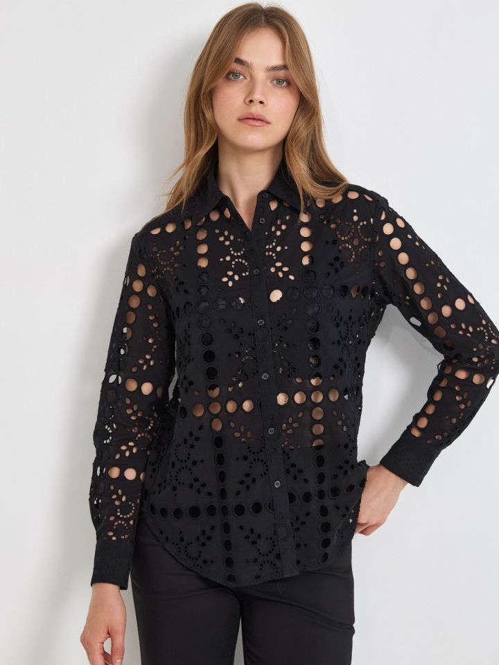 חולצה קרושה בצבע שחור