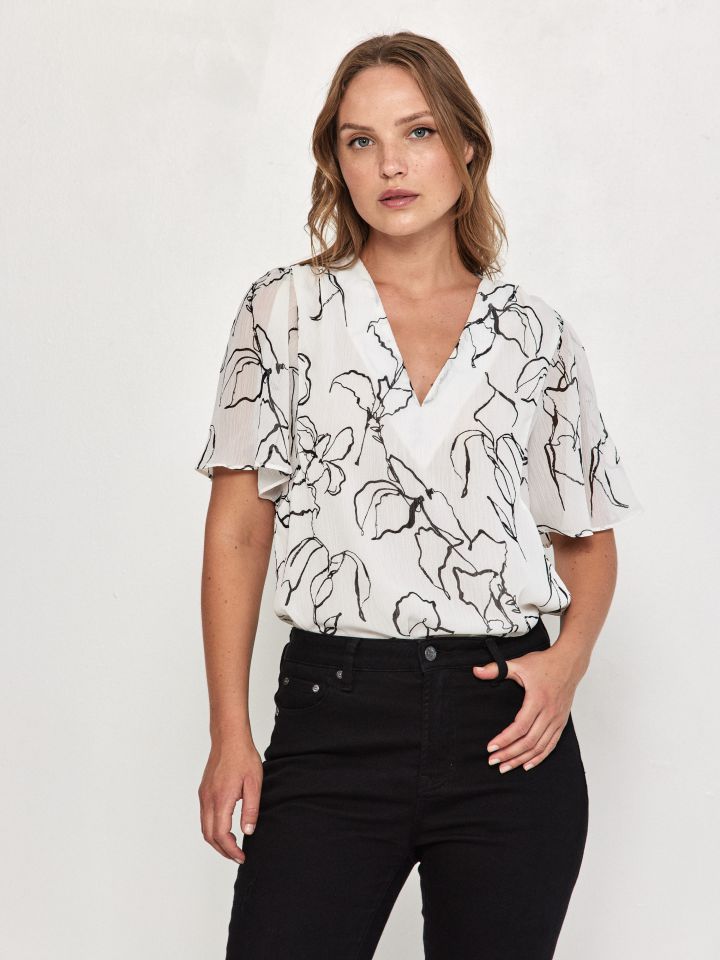 חולצה סטן V דפוס PROMO בצבע לבן