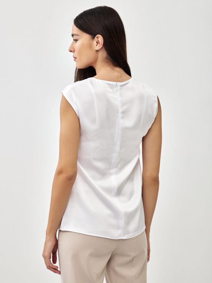 חולצה סטן PROMO PARIS בצבע לבן