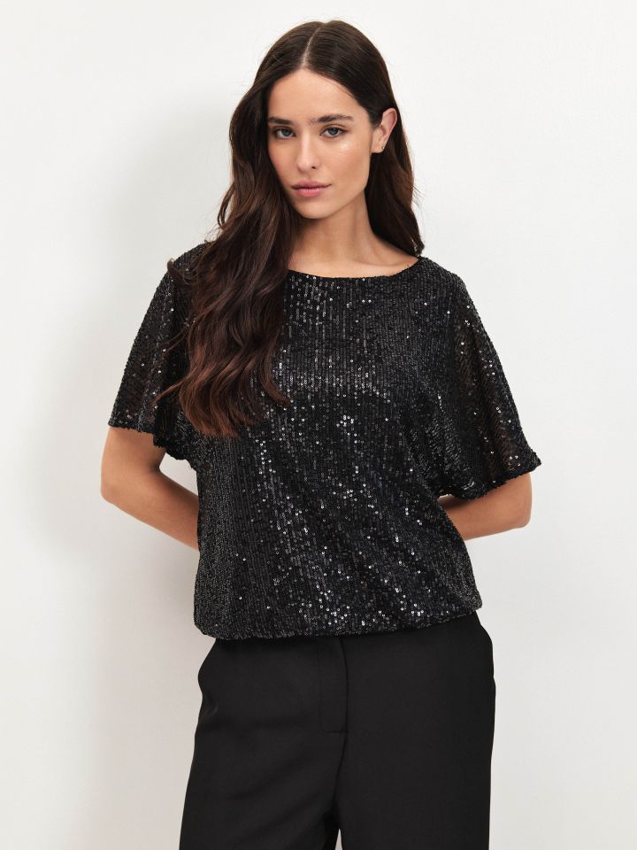 חולצה לורקס בצבע שחור