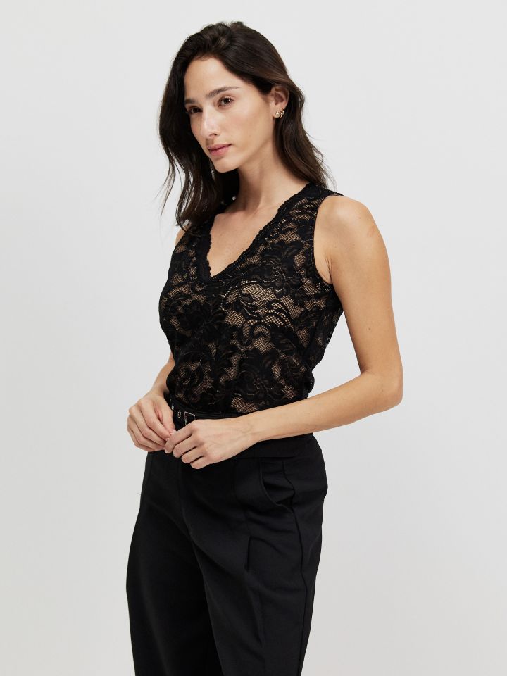 חולצה תחרה RANI בצבע שחור