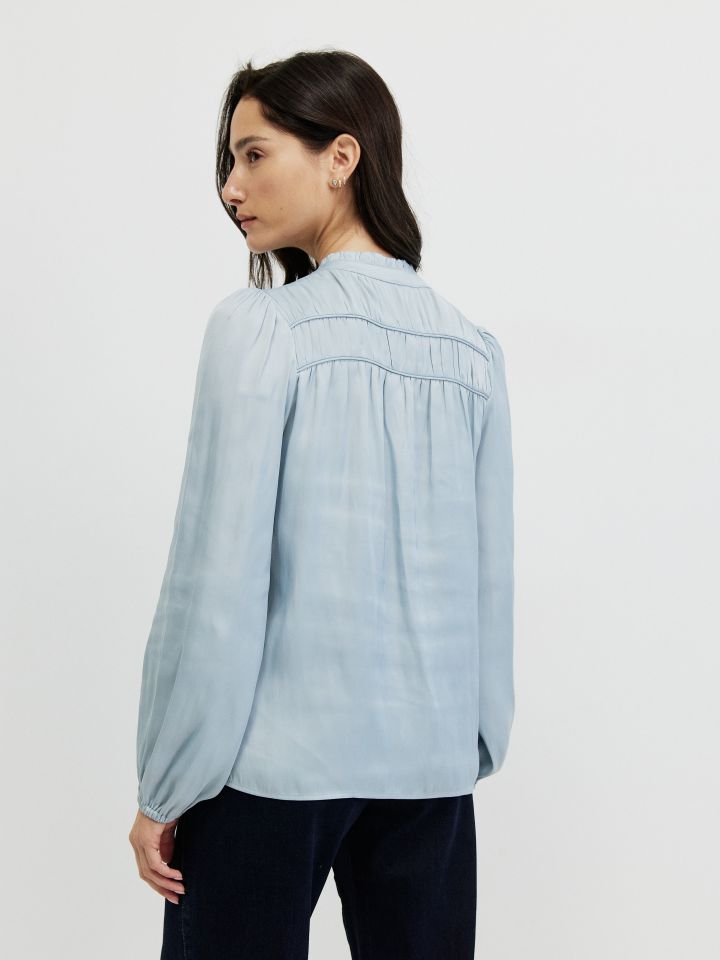 חולצה סטן PROMO בצבע אפור כסף