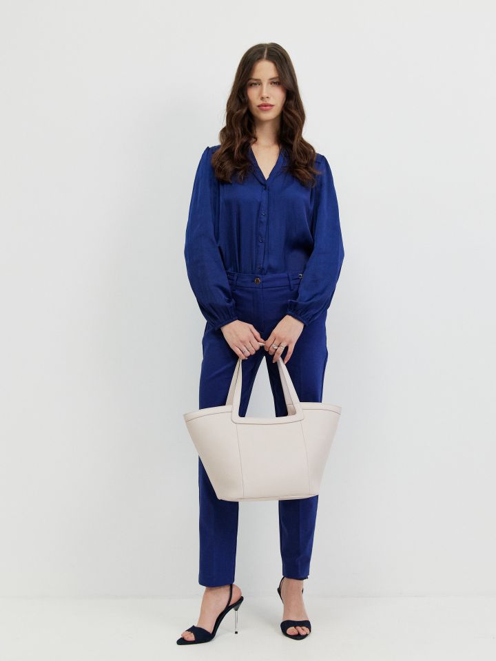 חולצה סטן PROMO בצבע כחול אינדיגו