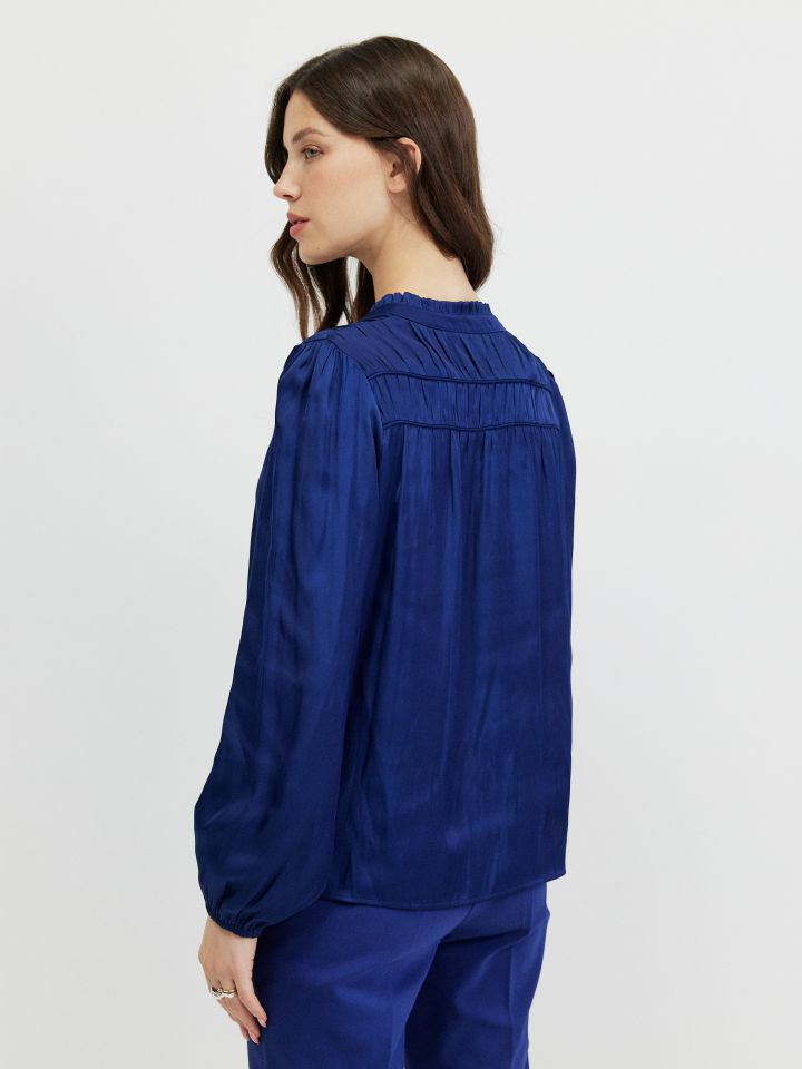 חולצה סטן PROMO בצבע כחול אינדיגו