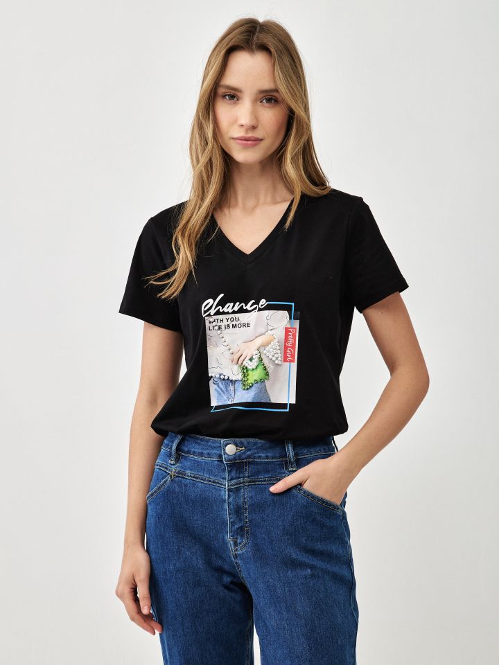 חולצה V דמוי פנינים PROMO בצבע שחור