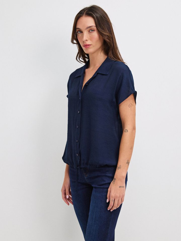 חולצה צוארון קשירה במותן PROMO בצבע נייבי