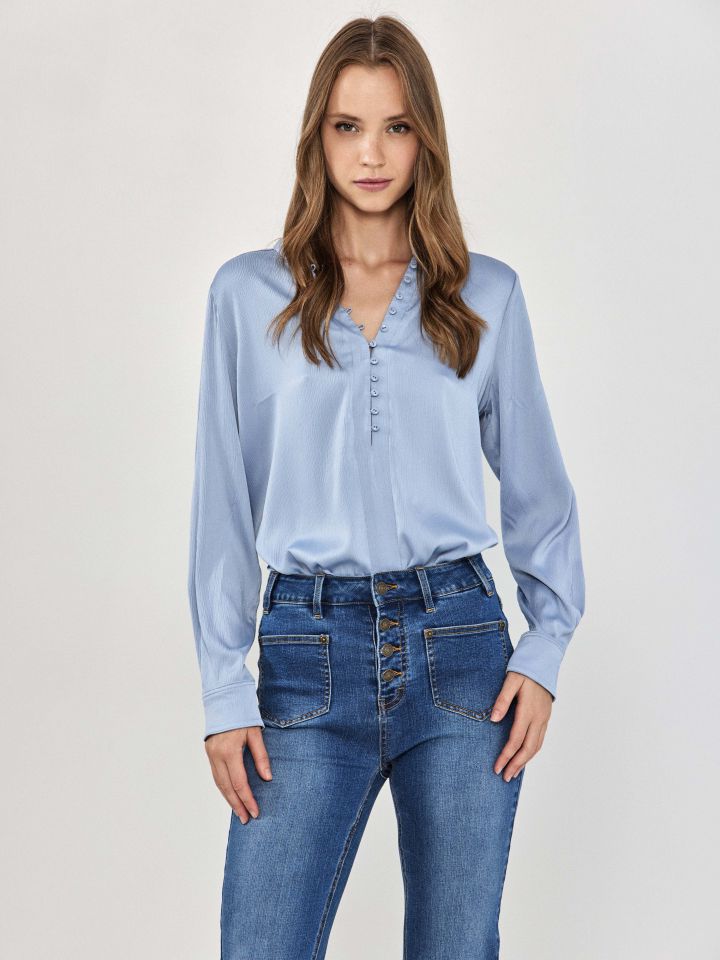 חולצה שינה שרוול ארוך בצבע תכלת