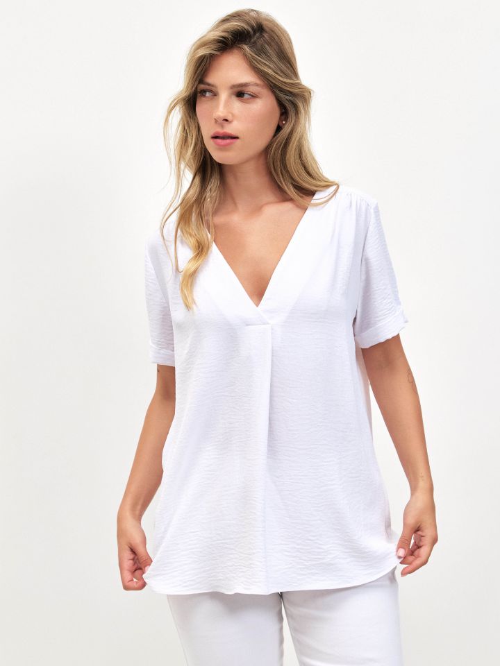 חולצה V כיווצים  PROMO בצבע לבן