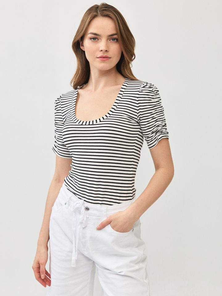 חולצה פסים כיווץ בשרוול PROMO בצבע שחור