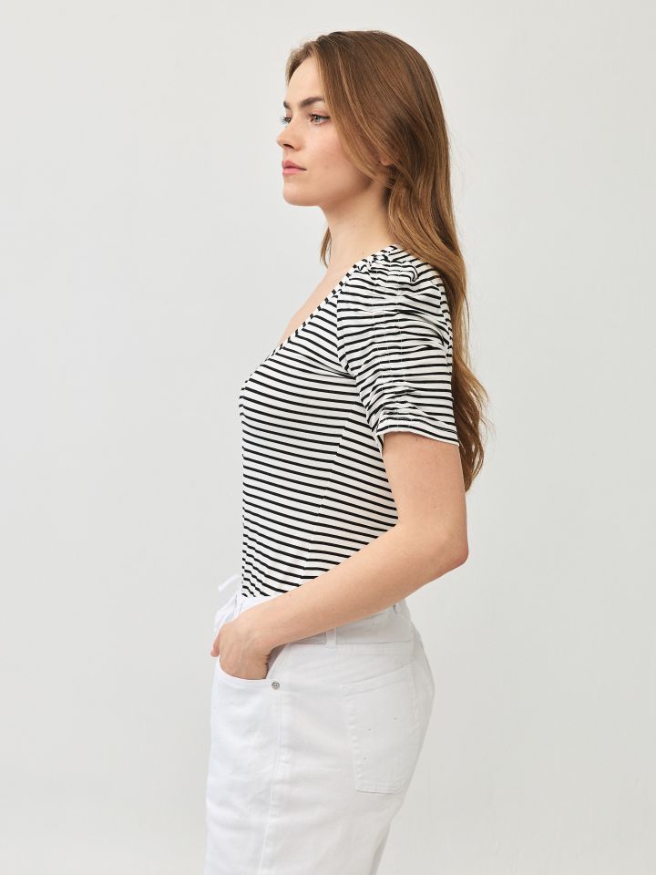 חולצה פסים כיווץ בשרוול PROMO בצבע שחור