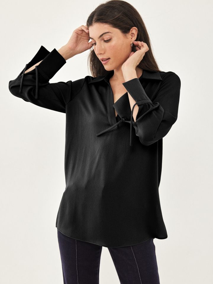 חולצה קשירה בשרוול בצבע שחור