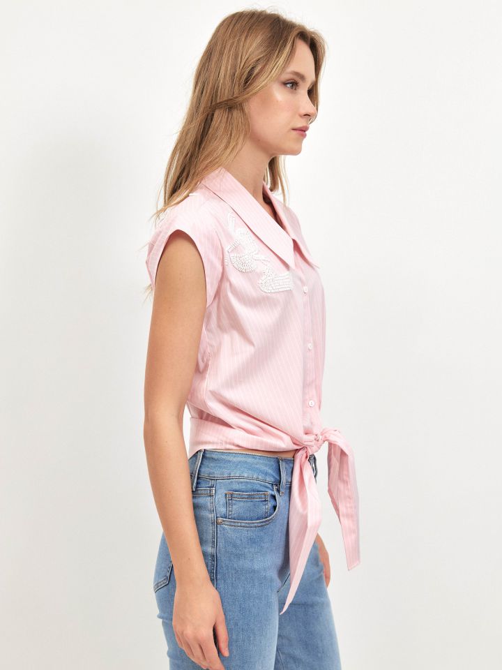 חולצה פסים קשירה פייטים בצבע ורוד