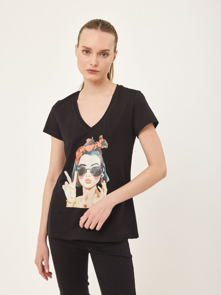 חולצה משקפיים + יהלומים בצבע שחור