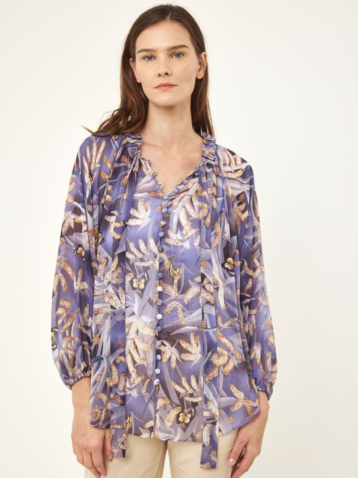 חולצה דפוס פרפרים ופרחים בצבע פרחוני