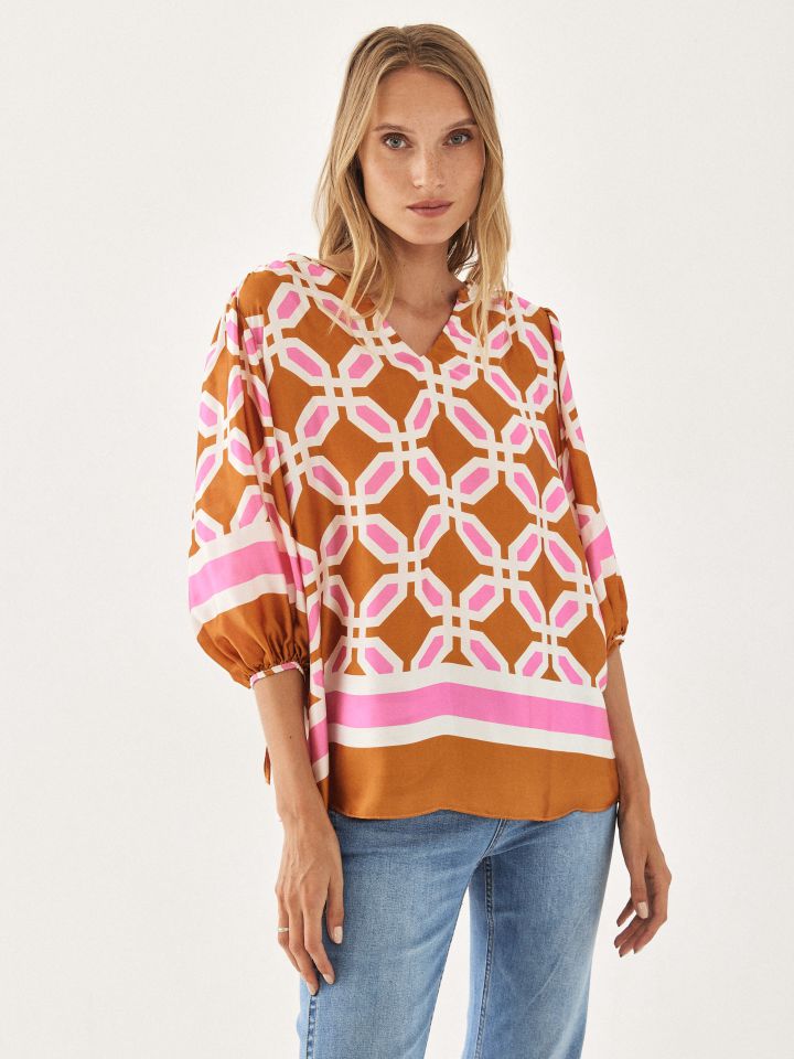 חולצה סטן דפוס בורדורה בצבע ורוד עתיק