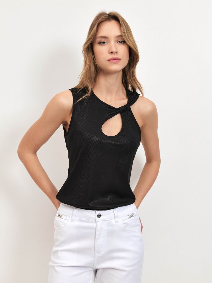 חולצה ריב PROMO ROMI בצבע שחור