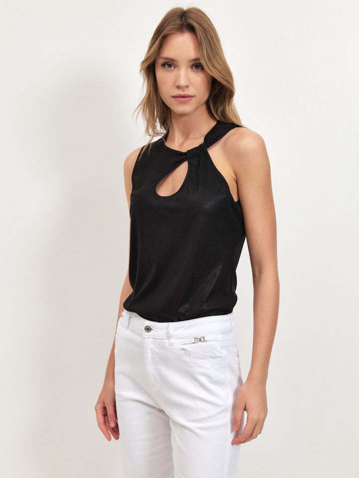 חולצה ריב PROMO ROMI בצבע שחור