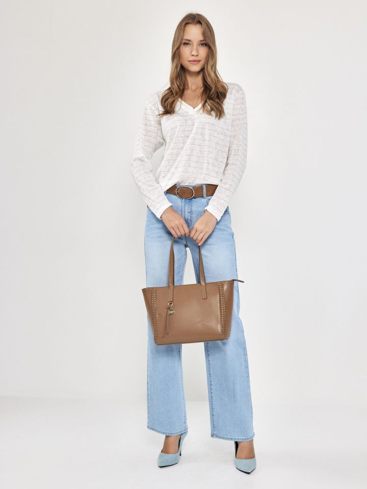 חולצה V פסים PROMO בצבע אופוויט/ורוד