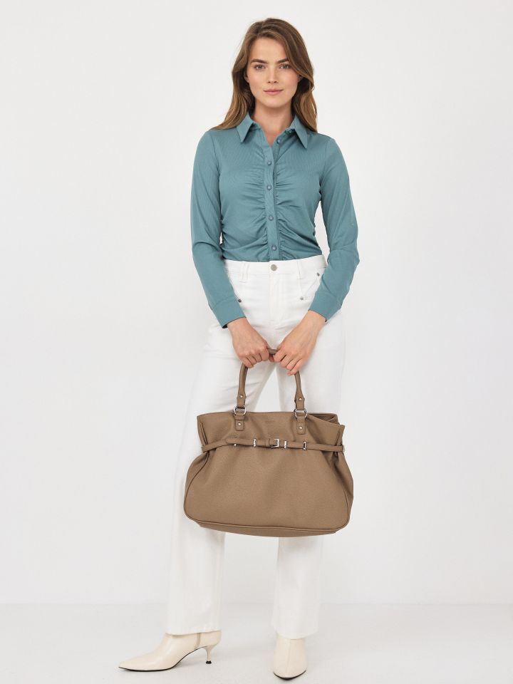 חולצה ריב צוארון בצבע ירוק