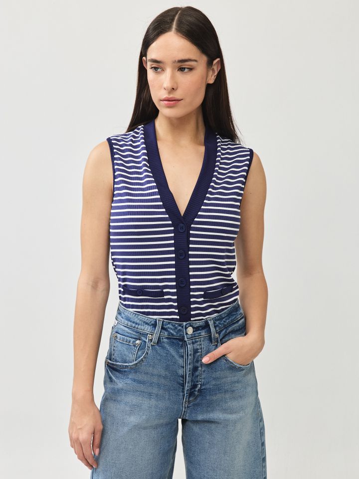 חולצה ריב פסים + כפתורים בצבע נייבי