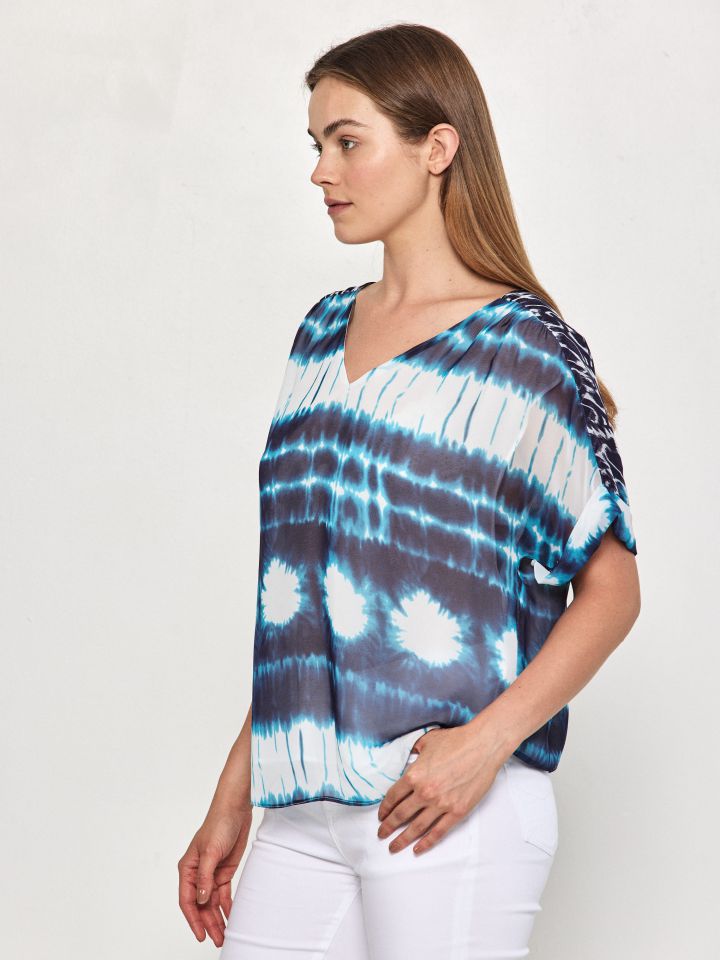 חולצה V דפוס טאי אן די בצבע טורקיז