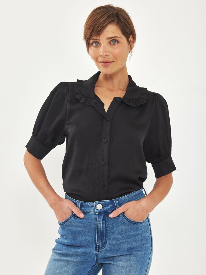 חולצה מכופתרת מלמלה בצבע שחור