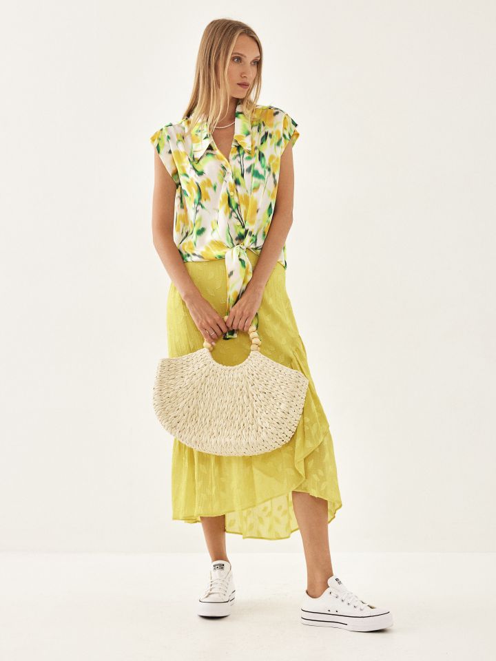 חולצה סטן קשירה דפוס בצבע ירוק בהיר